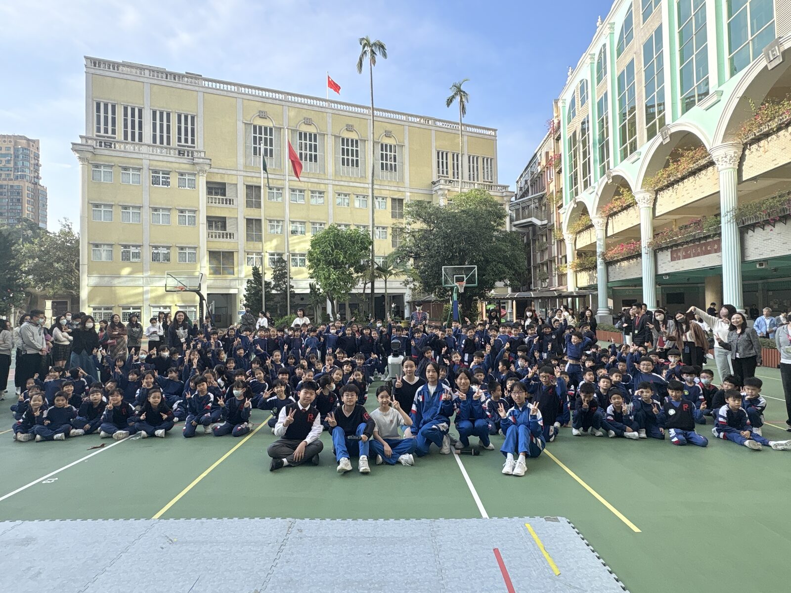 A second group photo from the outreach visit